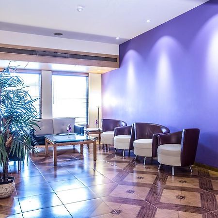 The Royal Orchid Hotel, Chembur Мумбаи Экстерьер фото