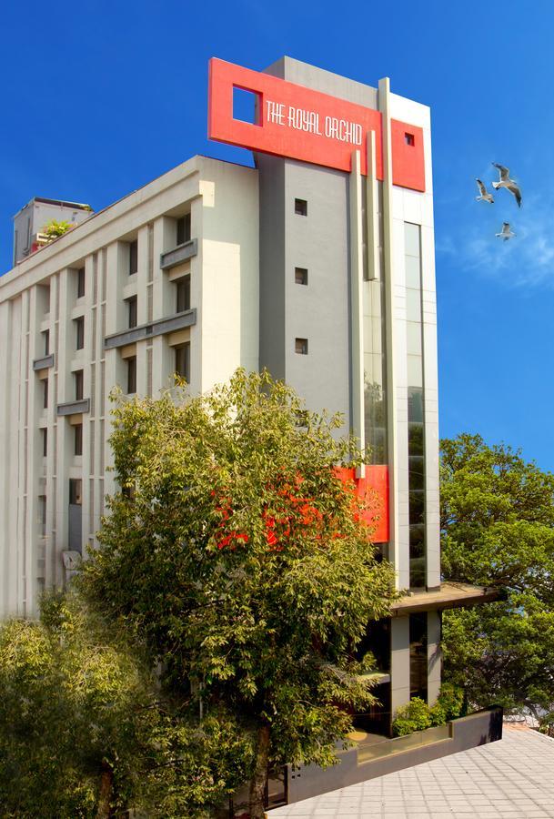 The Royal Orchid Hotel, Chembur Мумбаи Экстерьер фото